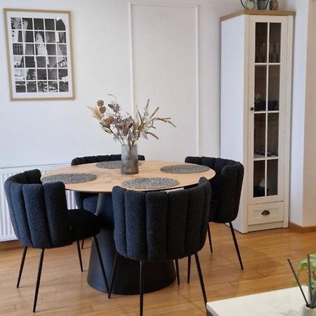 Apartment Rose Сесвете Экстерьер фото