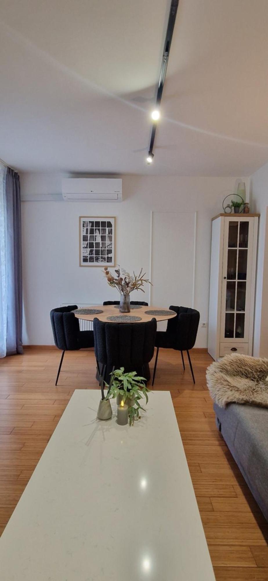 Apartment Rose Сесвете Экстерьер фото